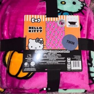 🧟‍♀️🩷BWT Hello Kitty Halloween Frankenstein Twin Blanket